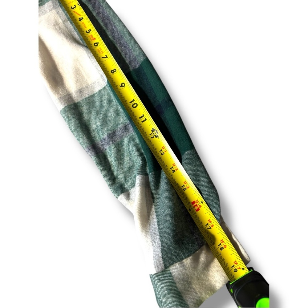 Shein Plaid Flannel Green and White Button-Up Womens Long Sleeve Shirt - Picture 8 of 15